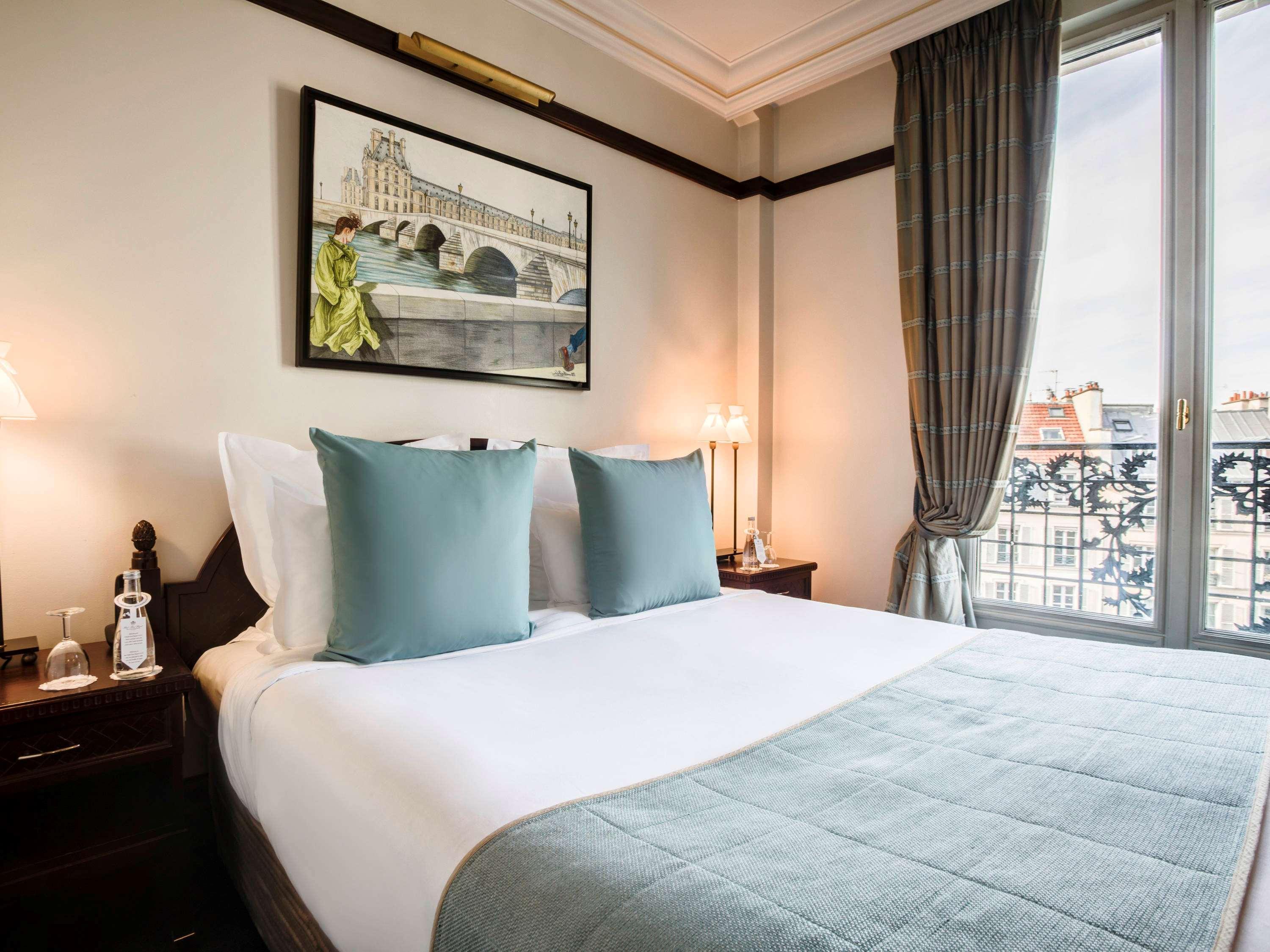 Hotel Pont Royal Παρίσι Εξωτερικό φωτογραφία A room at the hotel