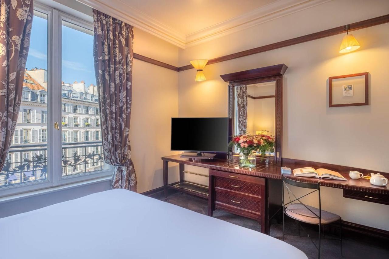 Hotel Pont Royal Παρίσι Εξωτερικό φωτογραφία A room at the hotel