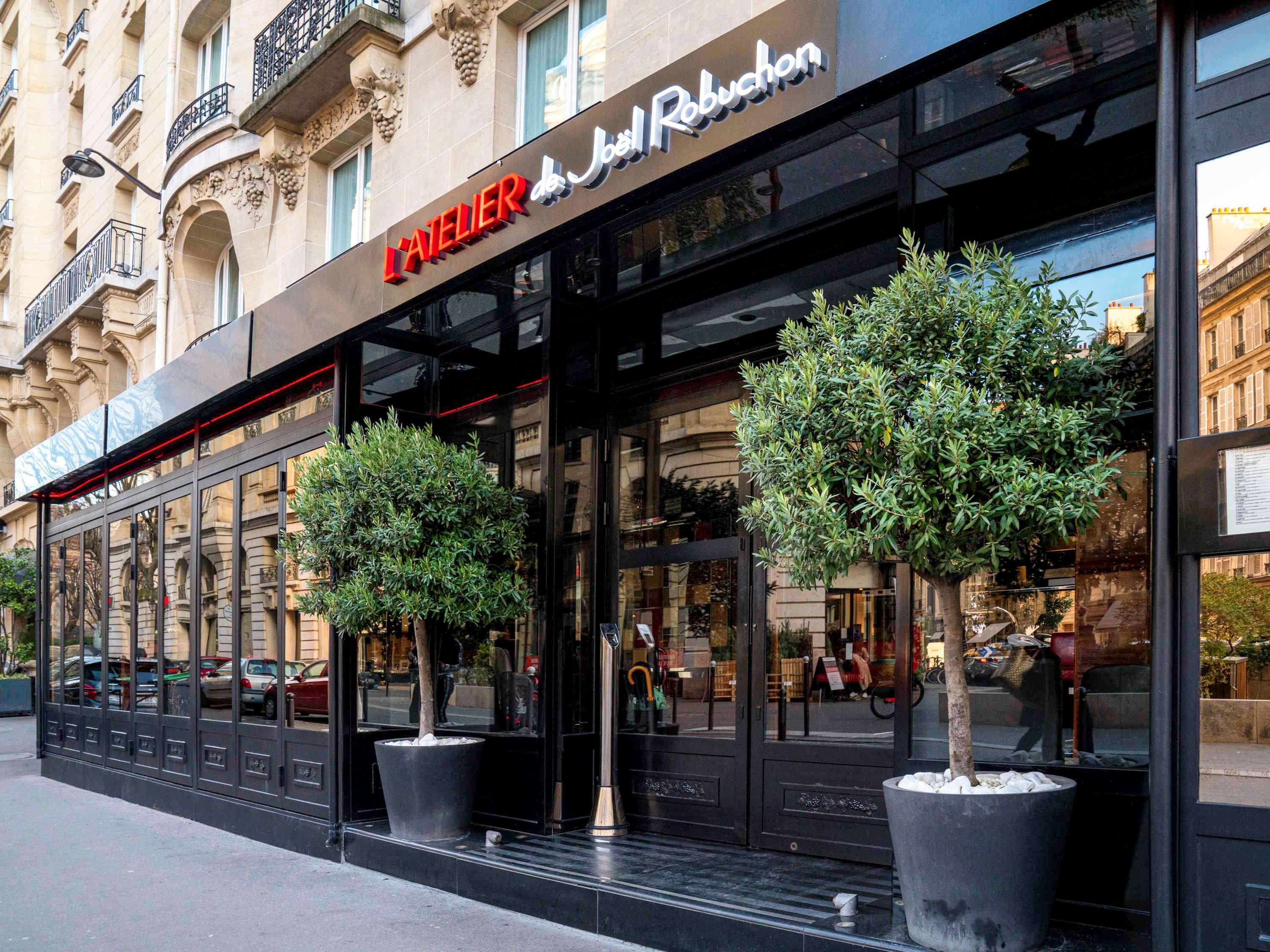 Hotel Pont Royal Παρίσι Εξωτερικό φωτογραφία Paul restaurant in Paris